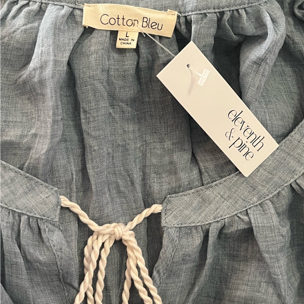 NWT Cotton Bleu Embroidered peasant gauze chambray tunic - Picture 9 of 10